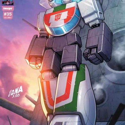 Transformers #35 Cover A David Nakayama