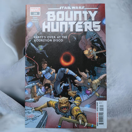 STAR WARS: BOUNTY HUNTERS #28 GIUSEPPE CAMUNCOLI - COVER A 2022