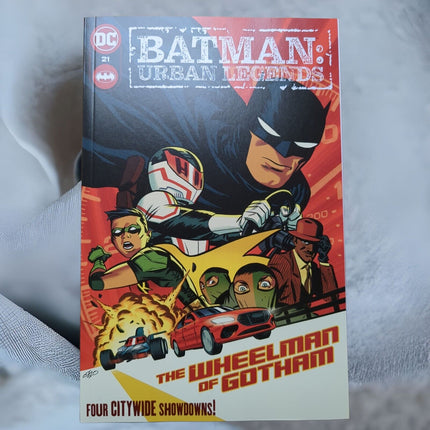 BATMAN URBAN LEGENDS #21 CVR A MICHAEL CHO
