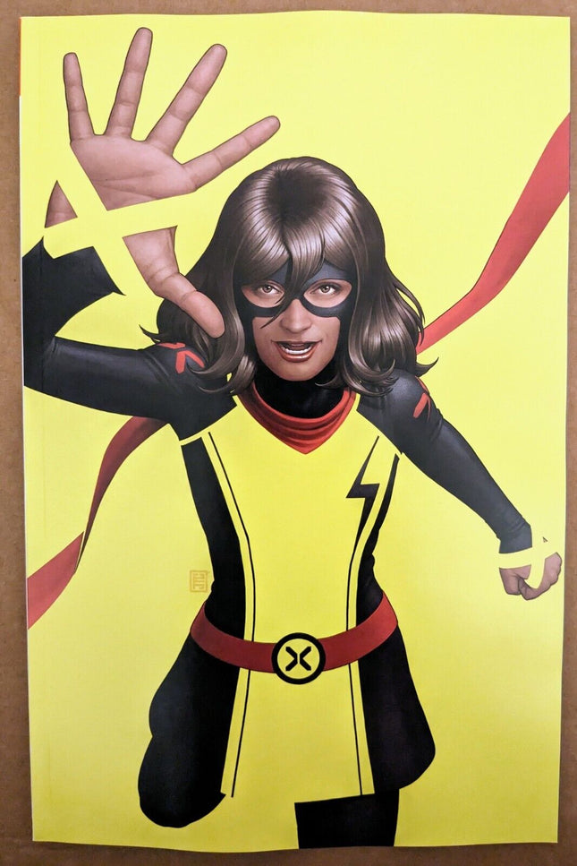 AMAZING SPIDER-MAN #31 NEGATIVE SPACE VARIANT 2023