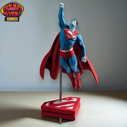 Superman Red & Blue 1:10 Statue By Gary Frank - Mcfarlane Toys