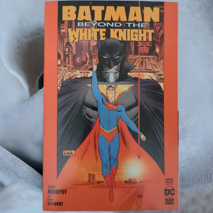 BATMAN BEYOND THE WHITE KNIGHT #8 (OF 8) TOP SECRET VARIANT