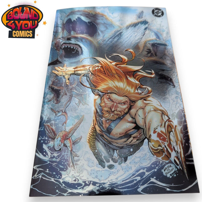 Aquaman #1 - Brad Walker - Deep Sea Spot Gloss Foil Variant (2025)
