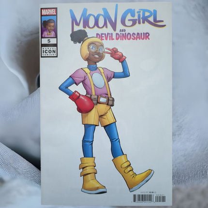 MOON GIRL AND DEVIL DINOSAUR #5 CASELLI MARVEL ICON VARIANT  2023