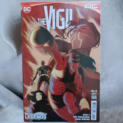 THE VIGIL #4 - SUMIT KUMAR - REGULAR  (2023)