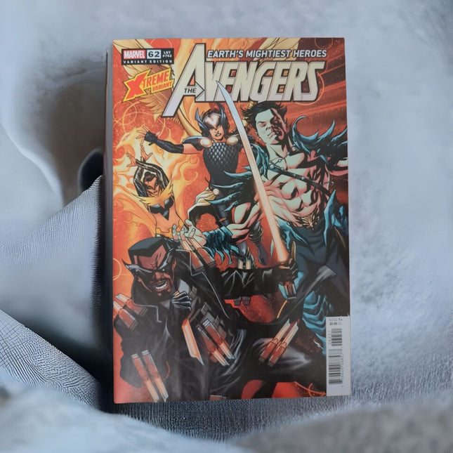 AVENGERS #62 MIKE MCKONE - X-TREME VARIANT MARVEL COMICS 2022