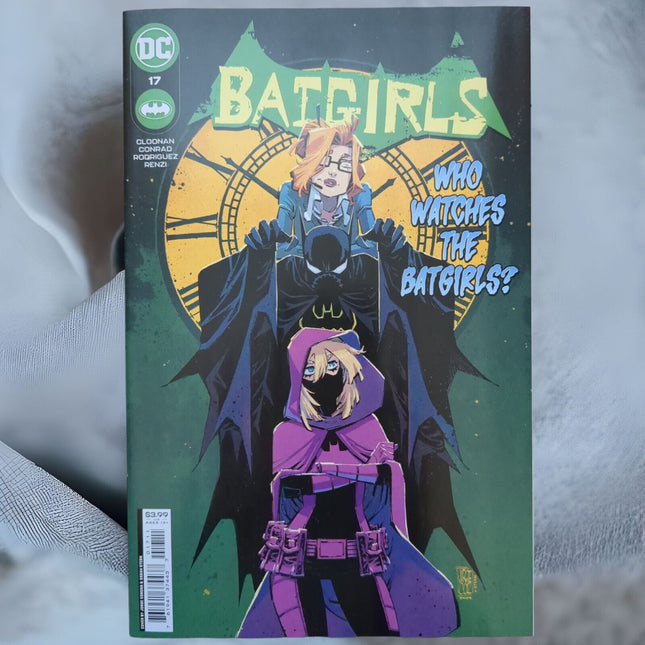 BATGIRLS #17 CVR A JORGE CORONA 2023