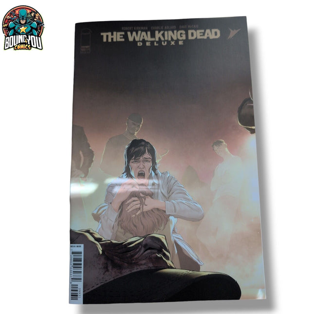 The Walking Dead Deluxe #99 - Mattia De Iulis - Connecting Variant (2024)