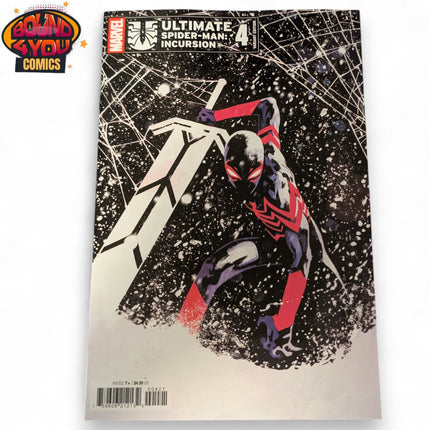 Ultimate Spider-Man: Incursion #4 - Michael Walsh Variant (2025)
