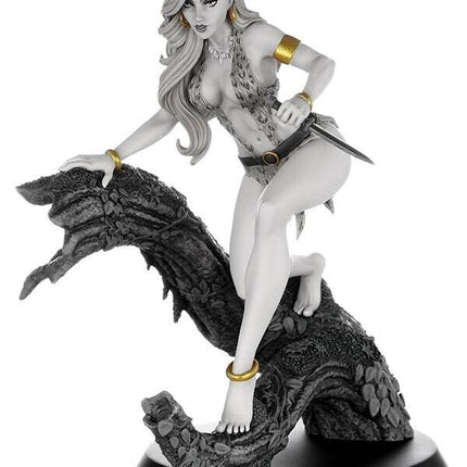 Women of Dynamite Sheena Queen of Jungle Night Stalker B&W Statue