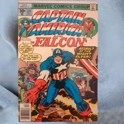 CAPTAIN AMERICA #214 - 30 CENT COVER PRICE (1977)