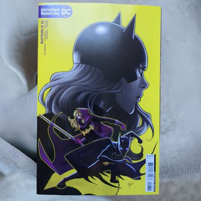 BATGIRLS #16 YOSHI INTERNATIONAL WOMENS DAY VARIANT 2023
